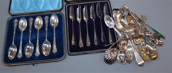 Two cased sets of silver flatware and other items including teaspoons etc.